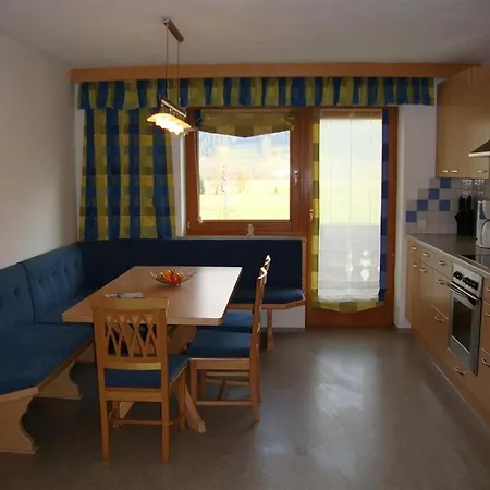 Gaestehaus Schwoagerhof مزرعة للإقامة