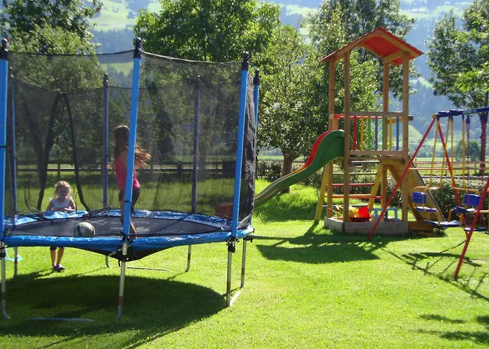 Gaestehaus Schwoagerhof فغن