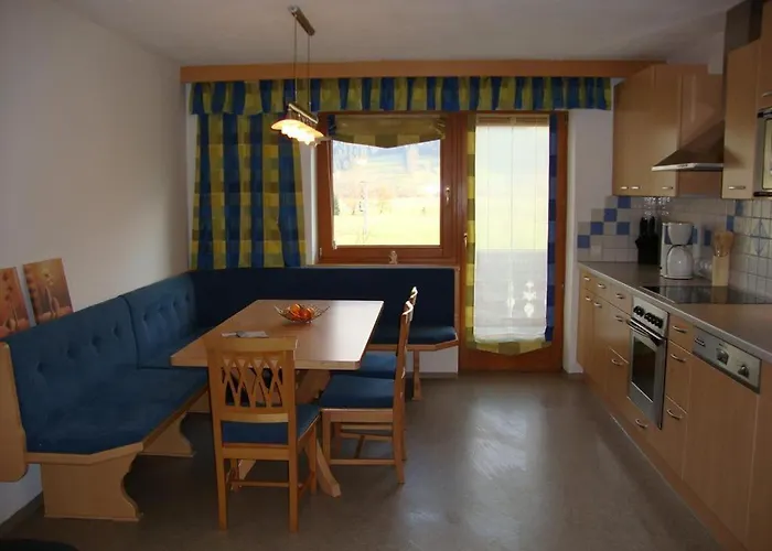 Gaestehaus Schwoagerhof مزرعة للإقامة