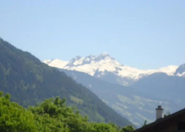 Gaestehaus Schwoagerhof مزرعة للإقامة فغن