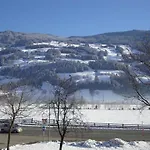 Vakantieboerderij Gaestehaus Schwoagerhof *