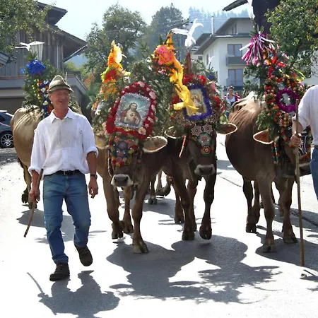 Κατάλυμα σε φάρμα Gaestehaus Schwoagerhof