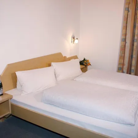 Gaestehaus Schwoagerhof Κατάλυμα σε φάρμα *